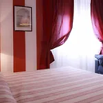 Hotell Alex 3*