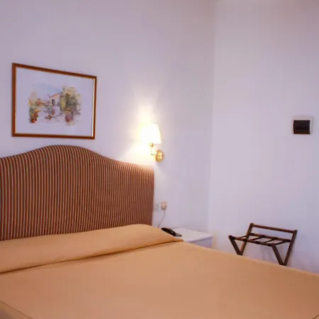 Hotel Alex