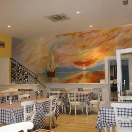 Hotel Alex
