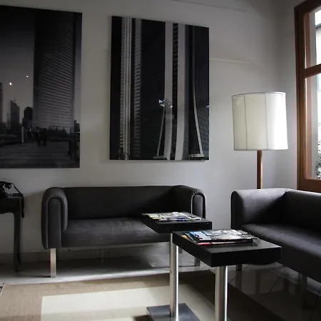 Alex Hotel 3*